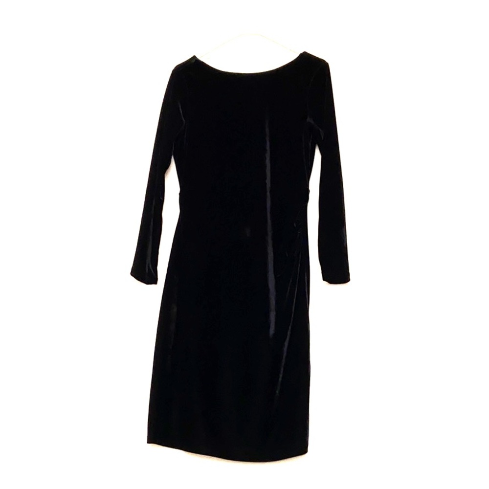 Long sleeve velvet dress